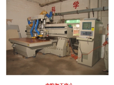 木質(zhì)家具生產(chǎn)設(shè)備